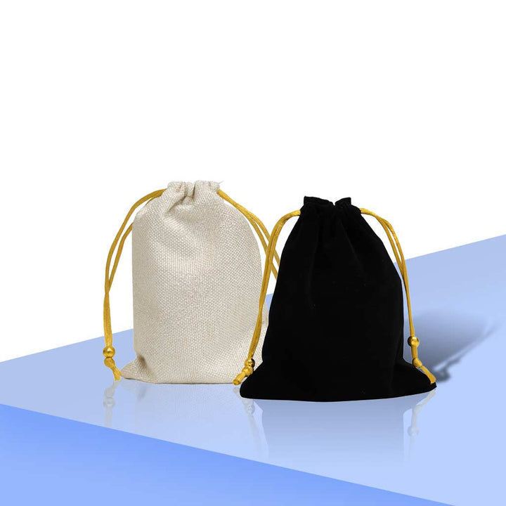 POUCHES